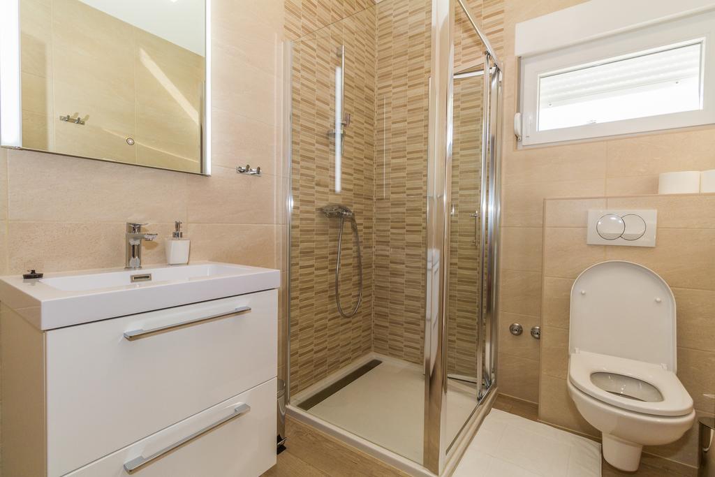 Villa Astoria Biograd Na Moru Eksteriør billede
