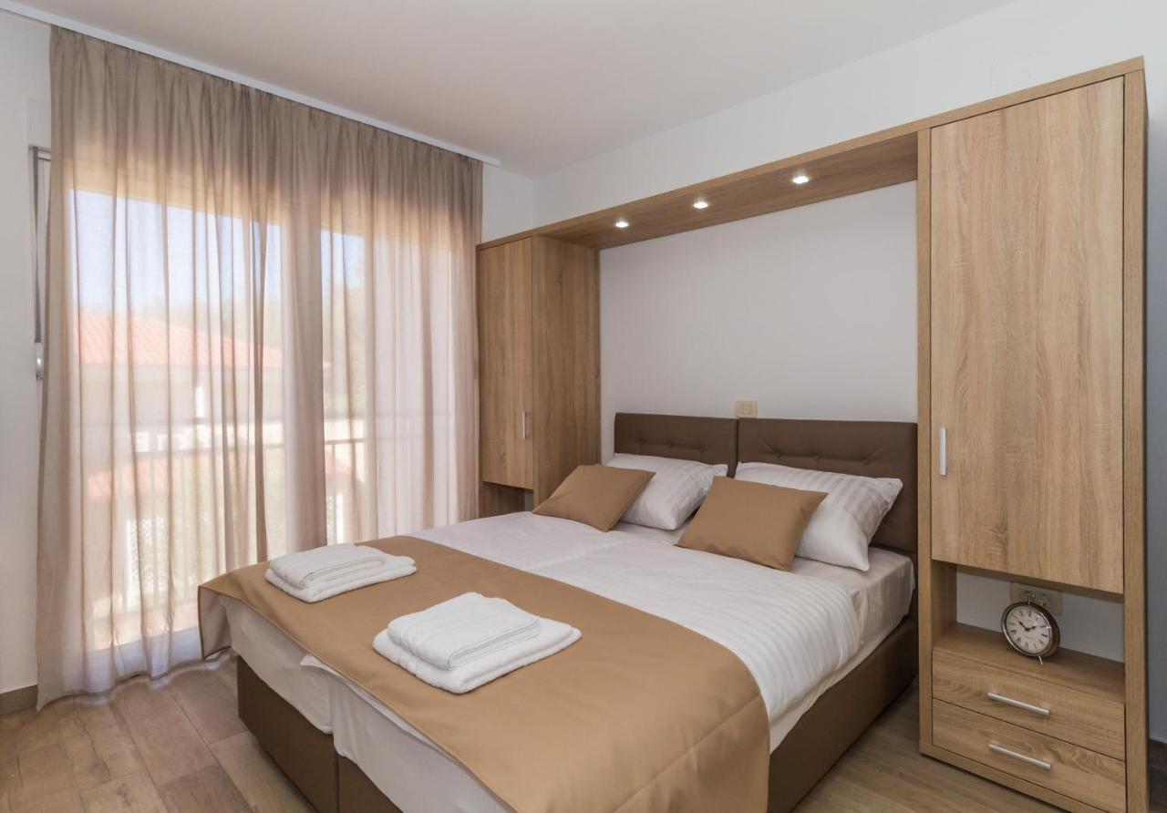 Villa Astoria Biograd Na Moru Eksteriør billede