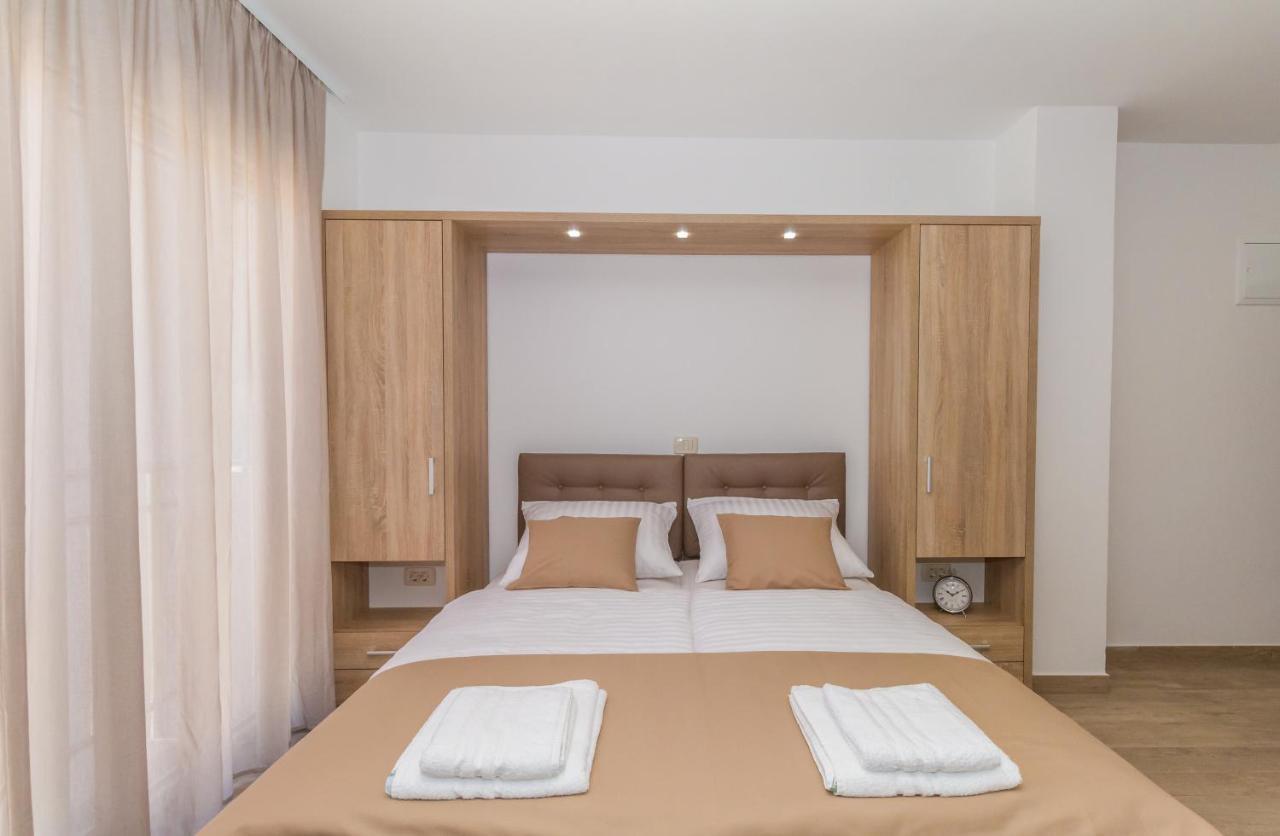 Villa Astoria Biograd Na Moru Eksteriør billede