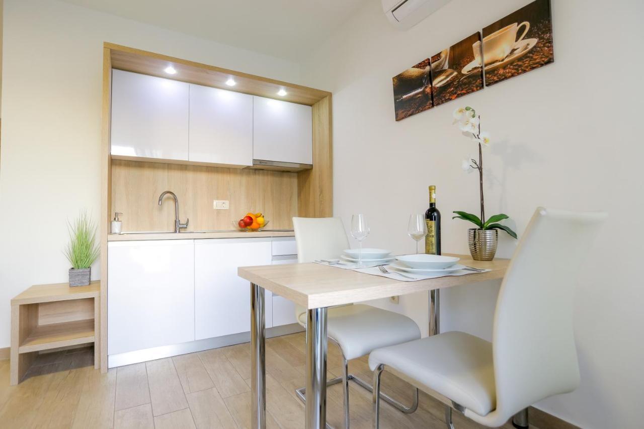 Villa Astoria Biograd Na Moru Eksteriør billede