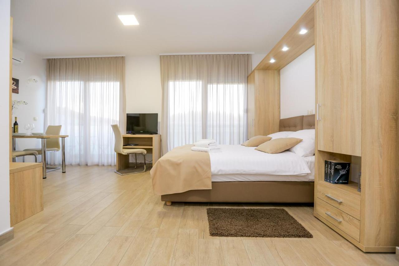 Villa Astoria Biograd Na Moru Eksteriør billede